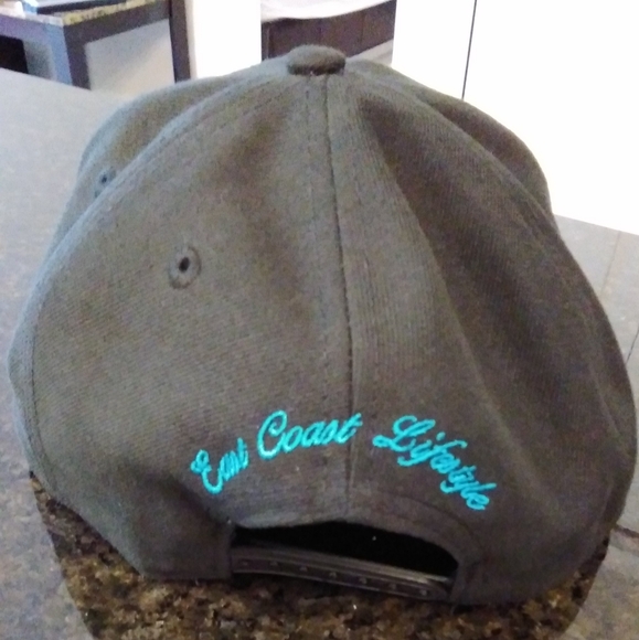 New East Coast Lifestyle x New Era Hat - Picture 3 of 4
